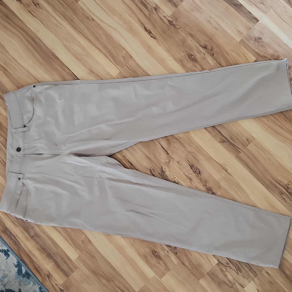Lululemon ABC men's khaki pants size 34